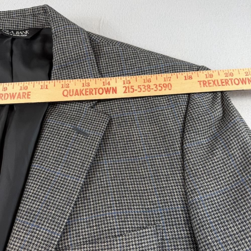Jos A Bank Traveler's Collection 43L Sport Coat Gray Blue Windowpane Wool Blazer - Picture 14 of 14